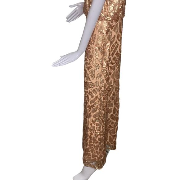 Donna Morgan Collection Ball Gown Size 12 Gold Sequins Patches Slit Back… - Picture 13 of 16